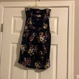 Navy floral tight dress with pockets